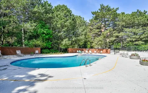 121 Ling Road Toronto ON M1E 4Y2