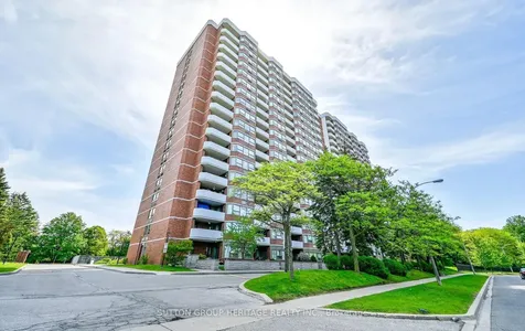 121 Ling Road Toronto ON M1E 4Y2