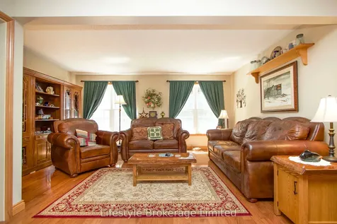 97 Hart Boulevard Clarington ON L1B 1E4