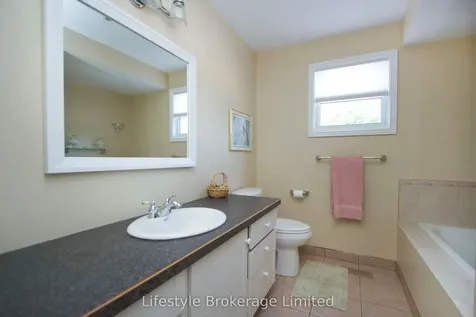 97 Hart Boulevard Clarington ON L1B 1E4