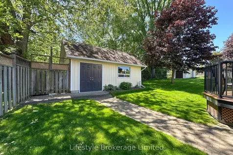 97 Hart Boulevard Clarington ON L1B 1E4