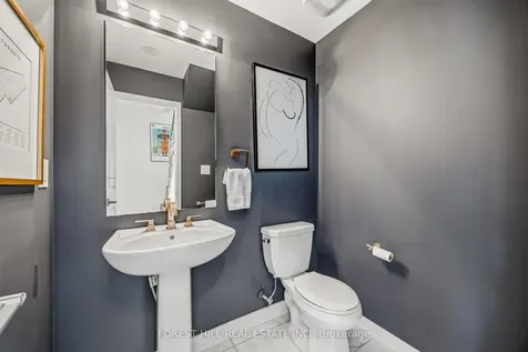 2550 Castlegate Crossing Pickering ON L1H 0H6