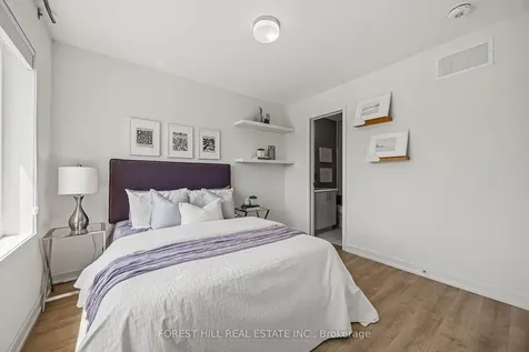 2550 Castlegate Crossing Pickering ON L1H 0H6