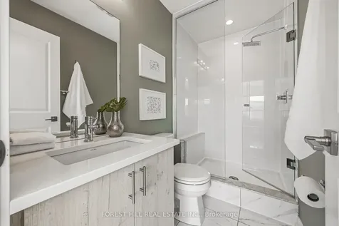 2550 Castlegate Crossing Pickering ON L1H 0H6