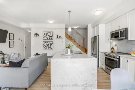 2550 Castlegate Crossing Pickering ON L1H 0H6