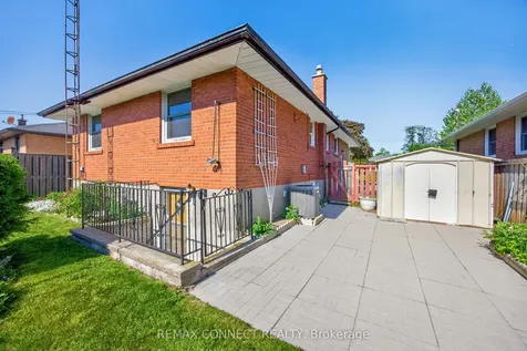 6 Faraday Drive Toronto ON M1H 2S1