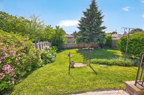 6 Faraday Drive Toronto ON M1H 2S1