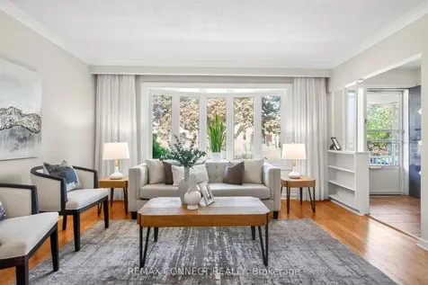 6 Faraday Drive Toronto ON M1H 2S1