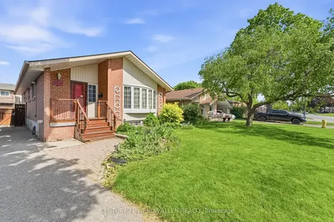903 Grenoble Boulevard Pickering ON L1W 1T9