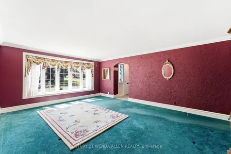 903 Grenoble Boulevard Pickering ON L1W 1T9