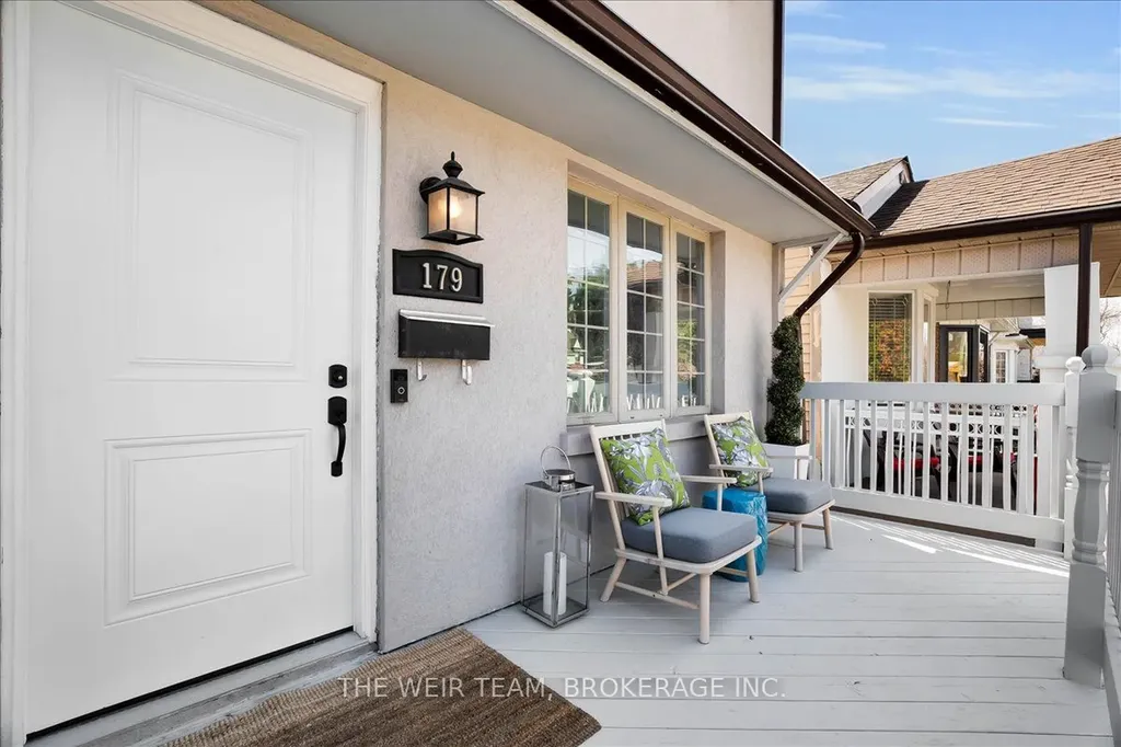 179 Woodville Avenue Toronto ON M4J 2R4