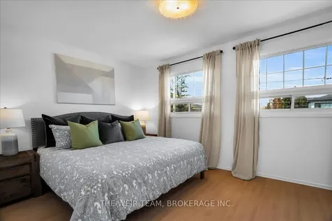 179 Woodville Avenue Toronto ON M4J 2R4