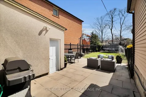 179 Woodville Avenue Toronto ON M4J 2R4