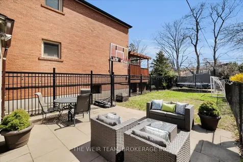 179 Woodville Avenue Toronto ON M4J 2R4