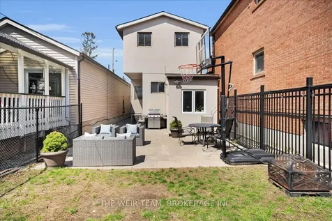 179 Woodville Avenue Toronto ON M4J 2R4