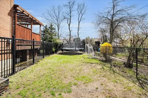 179 Woodville Avenue Toronto ON M4J 2R4