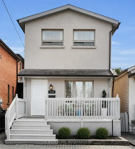 179 Woodville Avenue Toronto ON M4J 2R4