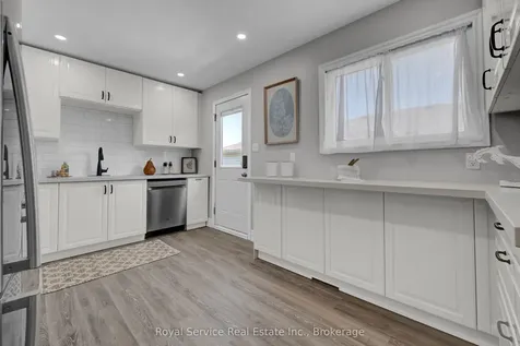 58 John Scott Court Clarington ON L1C 4L1