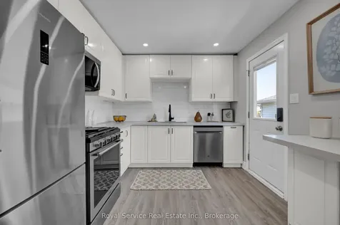 58 John Scott Court Clarington ON L1C 4L1