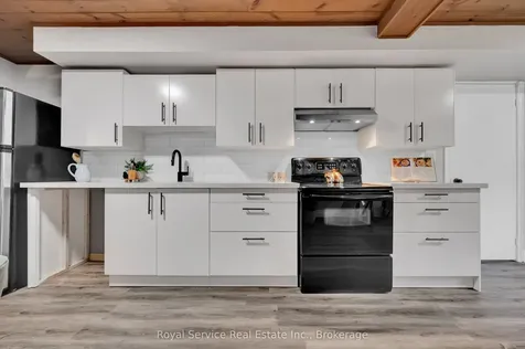 58 John Scott Court Clarington ON L1C 4L1