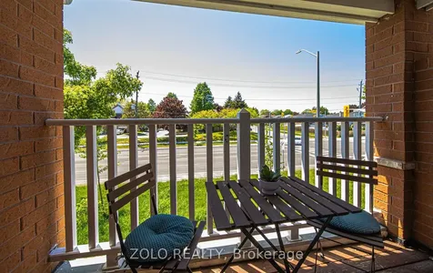 4 Trellanock Avenue Toronto ON M1C 5B3