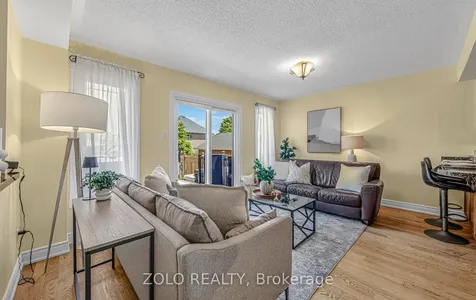4 Trellanock Avenue Toronto ON M1C 5B3