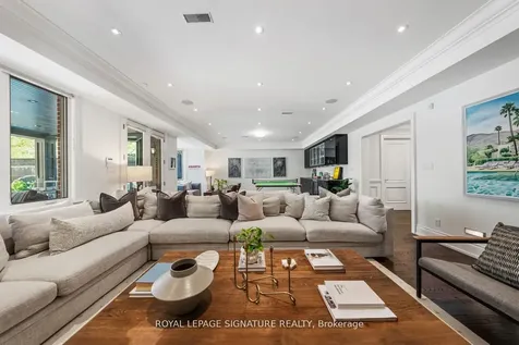 9 Neville Park Boulevard Toronto ON M4E 3P5