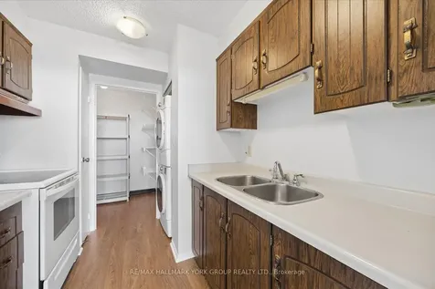 55 William Street E Oshawa ON L1G 7C9