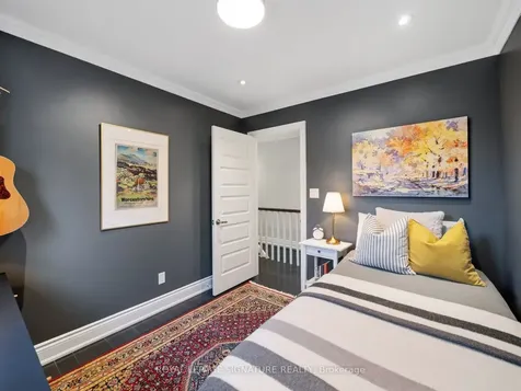 82 Glenmount Park Road Toronto ON M4E 2N2