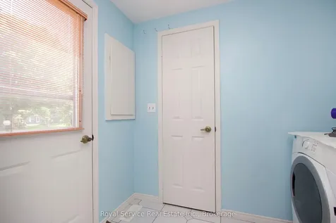 3 Fairway Drive Clarington ON L1B 1B5