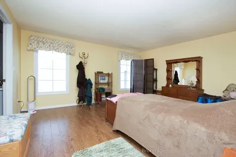 3 Fairway Drive Clarington ON L1B 1B5
