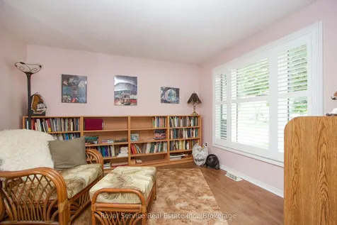 3 Fairway Drive Clarington ON L1B 1B5