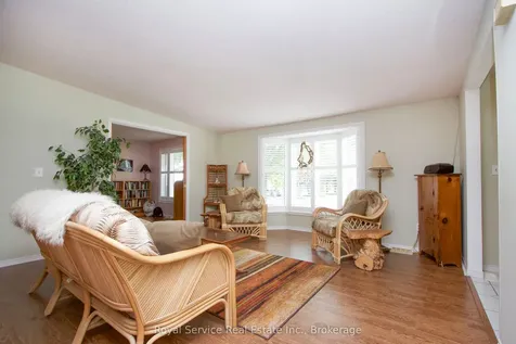 3 Fairway Drive Clarington ON L1B 1B5