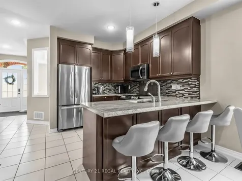 56 Gamble Drive Ajax ON L1Z 0G8