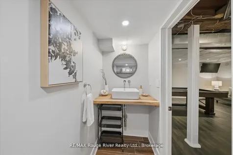 63 Downey Drive Whitby ON L1M 1J2