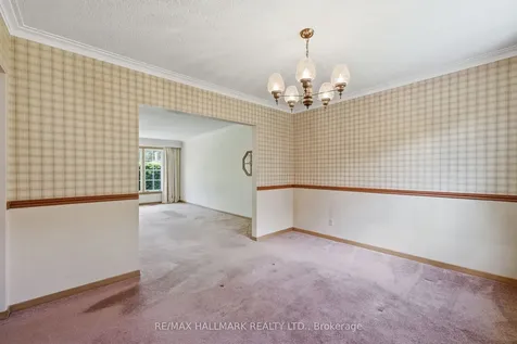 5 Bethune Boulevard Toronto ON M1M 3B6