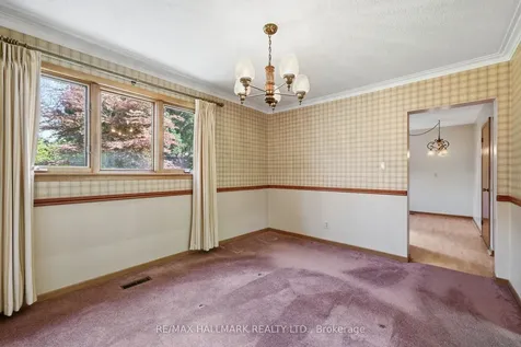 5 Bethune Boulevard Toronto ON M1M 3B6
