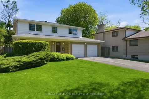 5 Bethune Boulevard Toronto ON M1M 3B6