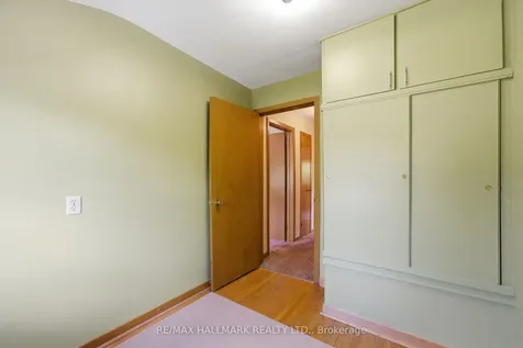 5 Bethune Boulevard Toronto ON M1M 3B6
