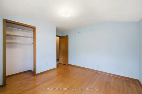 5 Bethune Boulevard Toronto ON M1M 3B6