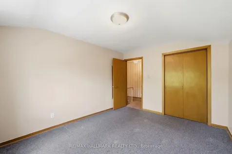 5 Bethune Boulevard Toronto ON M1M 3B6