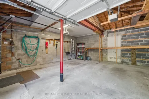 5 Bethune Boulevard Toronto ON M1M 3B6