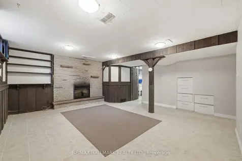 5 Bethune Boulevard Toronto ON M1M 3B6