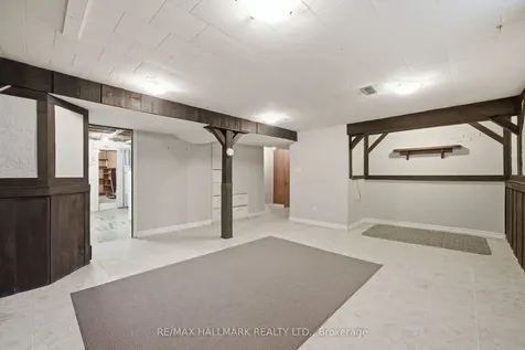 5 Bethune Boulevard Toronto ON M1M 3B6