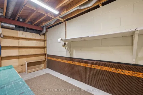 5 Bethune Boulevard Toronto ON M1M 3B6