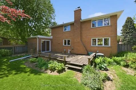 5 Bethune Boulevard Toronto ON M1M 3B6