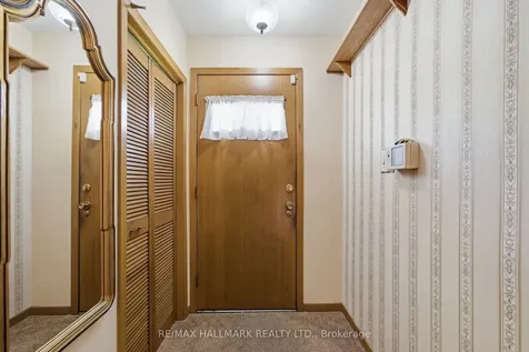 5 Bethune Boulevard Toronto ON M1M 3B6