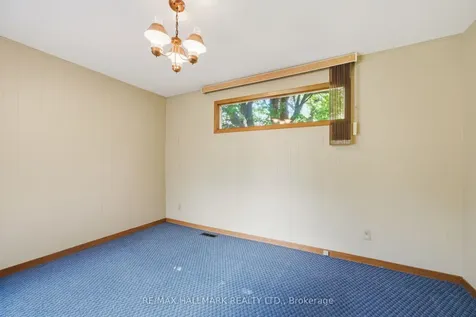 5 Bethune Boulevard Toronto ON M1M 3B6