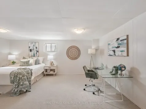 27 Dalecliff Crescent Toronto ON M1R 3L6