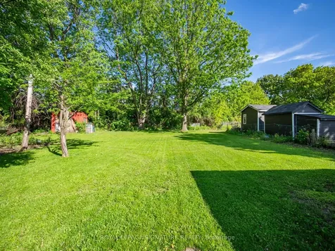 27 Dalecliff Crescent Toronto ON M1R 3L6